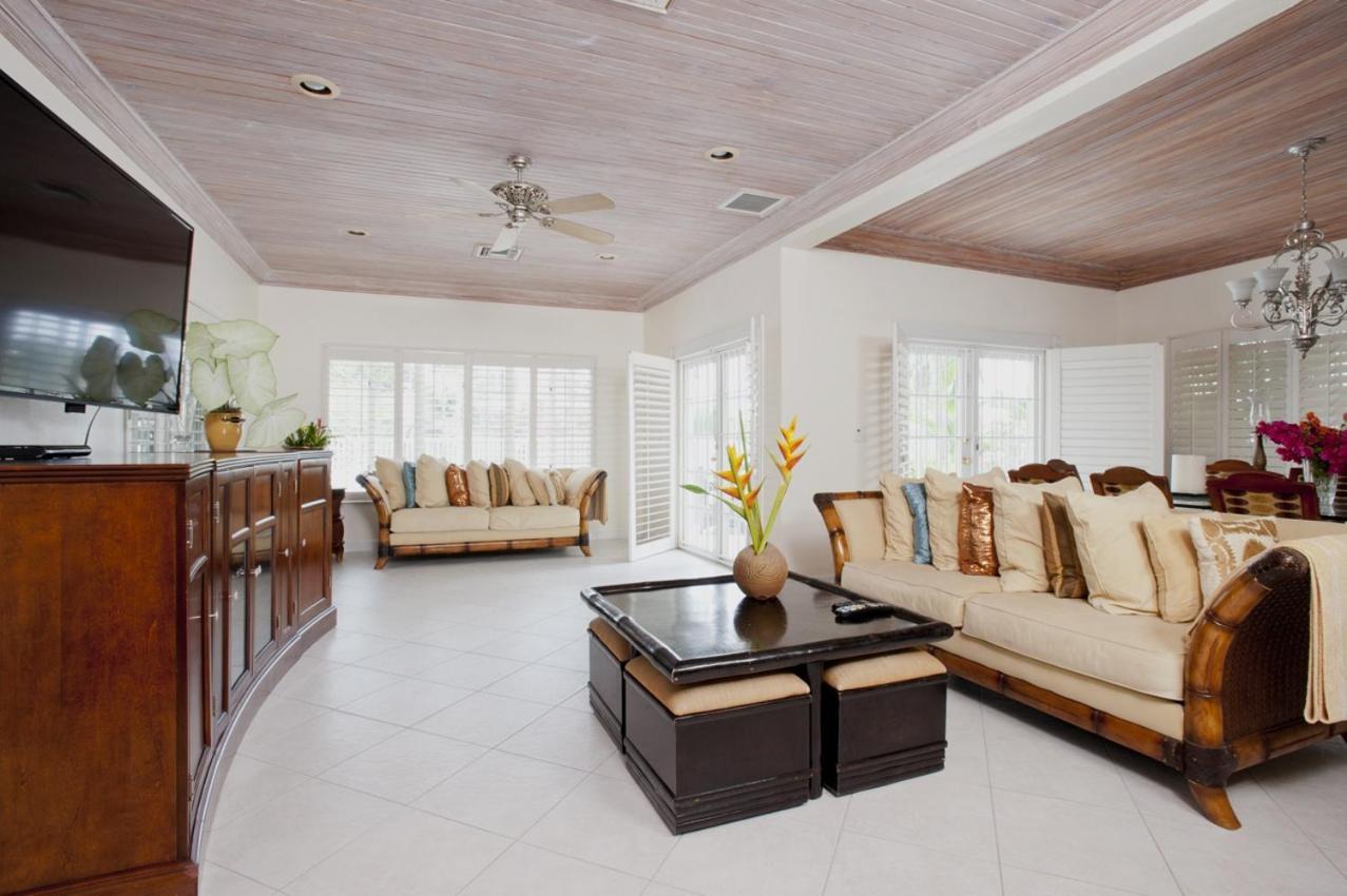 Long Island Breeze Compound Home แนสซอ ภายนอก รูปภาพ